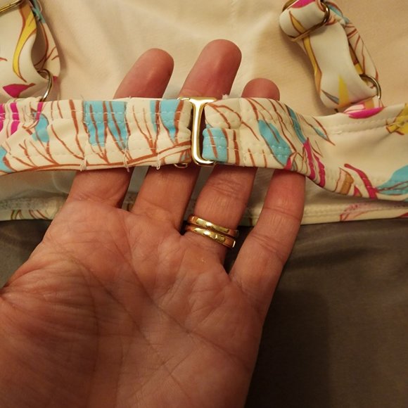 Women's 2 Peice Bathing Suit - Picture 6 of 7